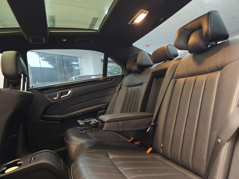 Mercedes-Benz Mercedes-Benz E-Class