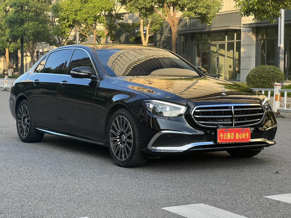 Mercedes-Benz Mercedes-Benz E-Class