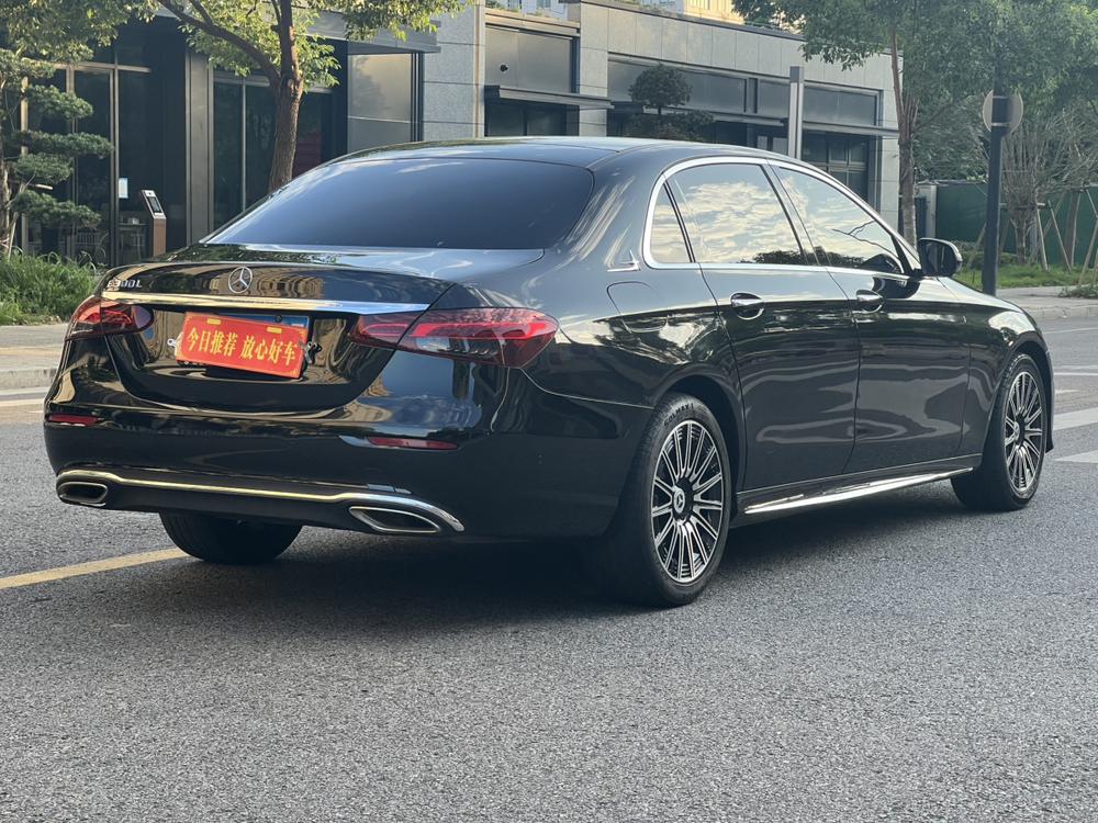 Mercedes-Benz Mercedes-Benz E-Class