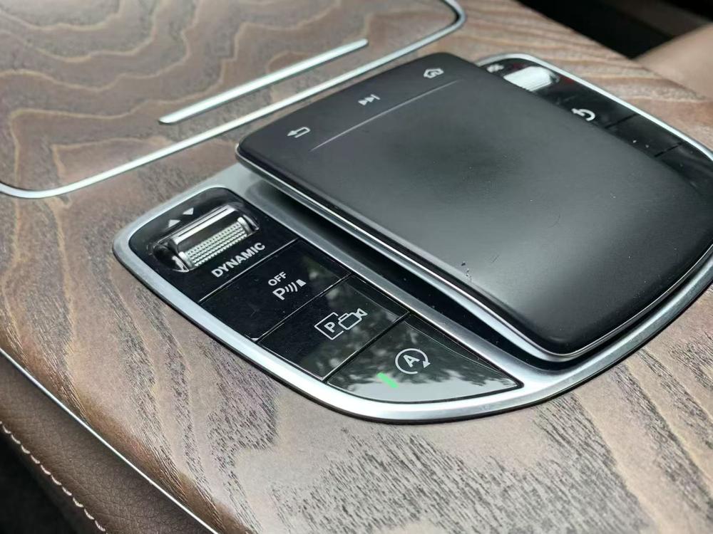 Mercedes-Benz Mercedes-Benz E-Class
