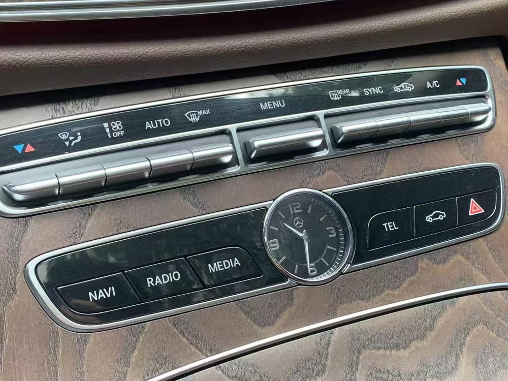 Mercedes-Benz Mercedes-Benz E-Class