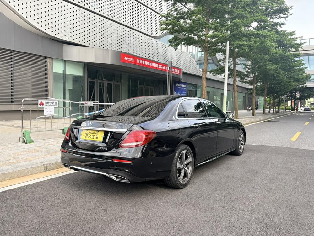 Mercedes-Benz Mercedes-Benz E-Class