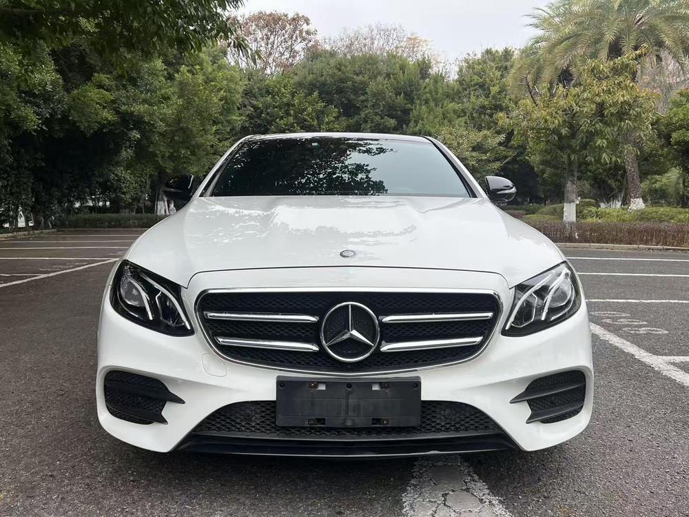 Mercedes-Benz Mercedes-Benz E-Class