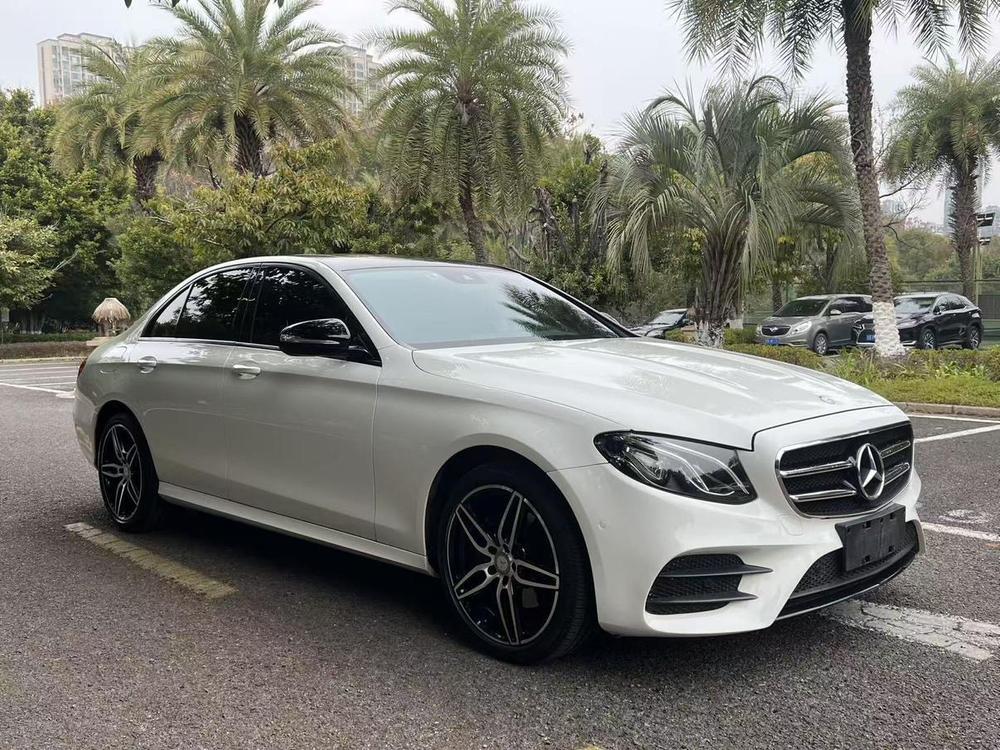 Mercedes-Benz Mercedes-Benz E-Class
