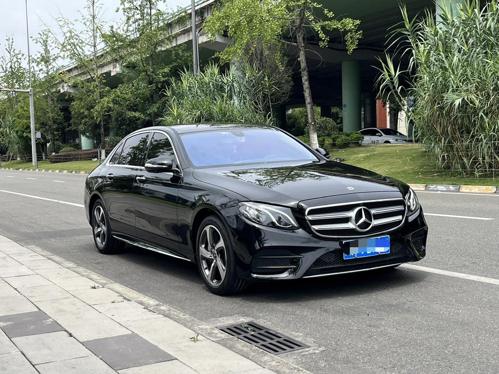 Mercedes-Benz Mercedes-Benz E-Class