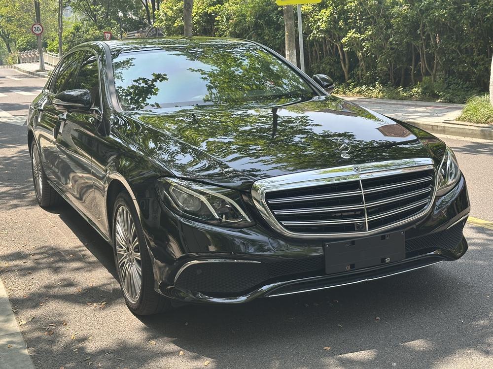 Mercedes-Benz Mercedes-Benz E-Class