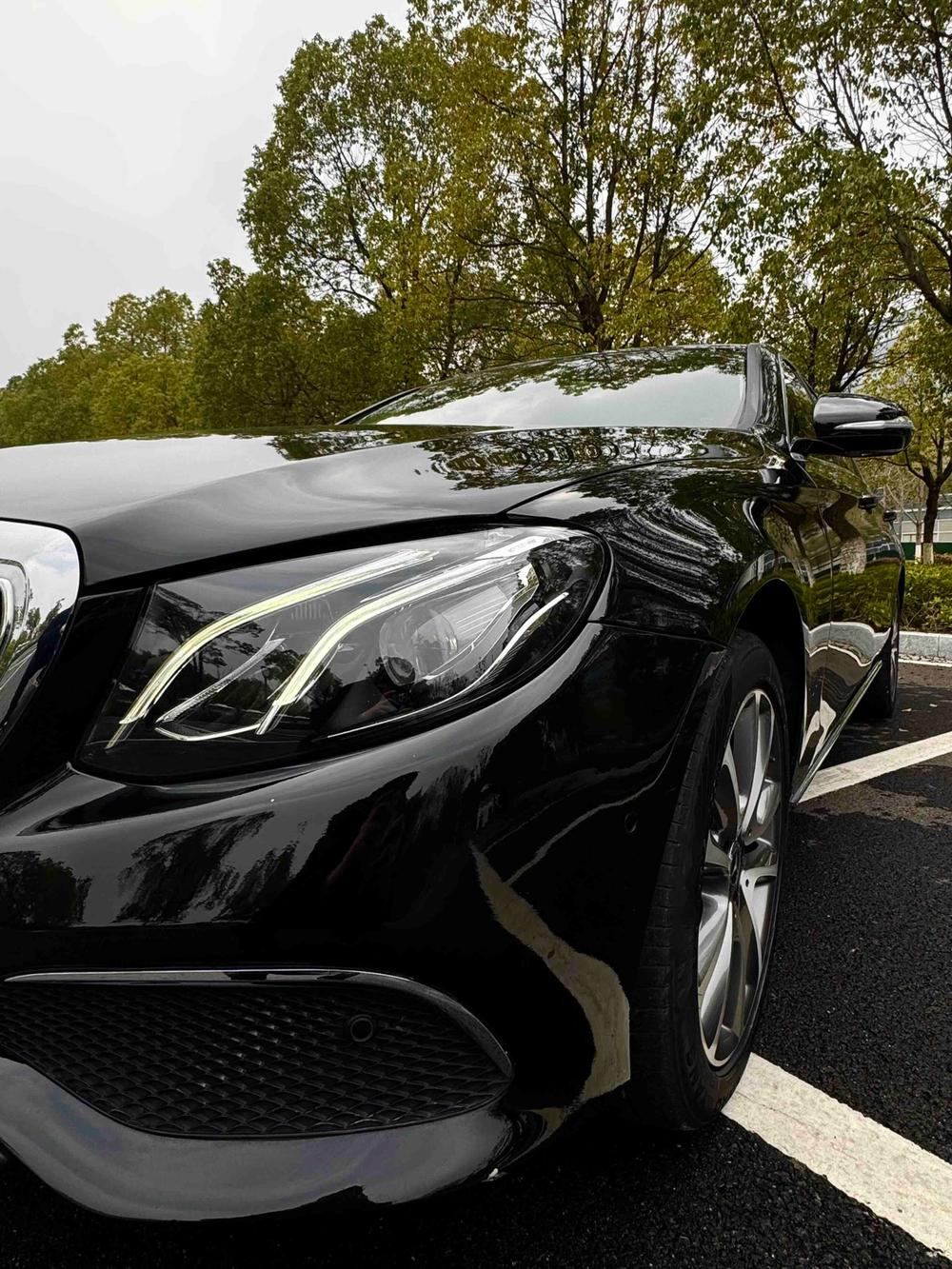 Mercedes-Benz Mercedes-Benz E-Class