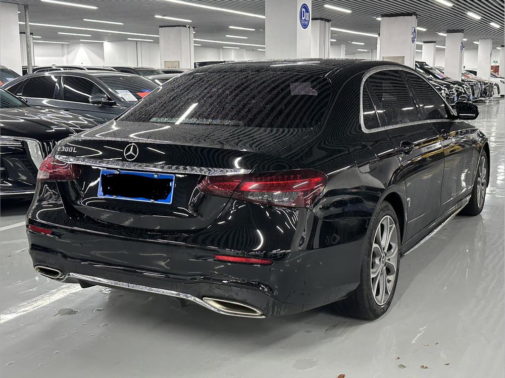 Mercedes-Benz Mercedes-Benz E-Class