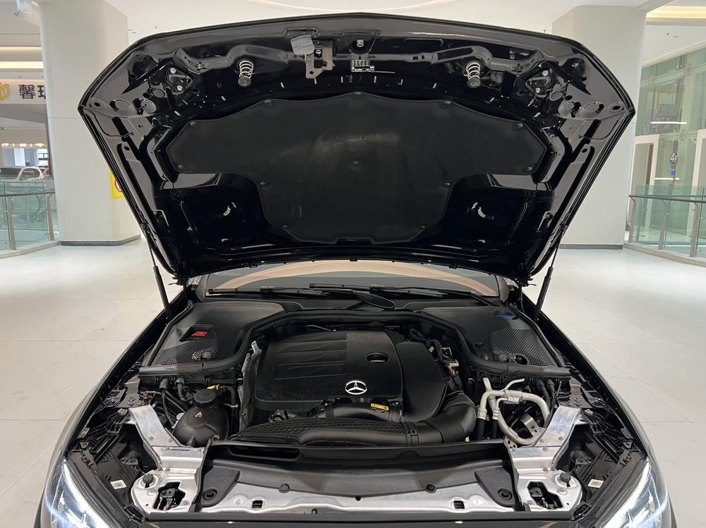 Mercedes-Benz Mercedes-Benz E-Class