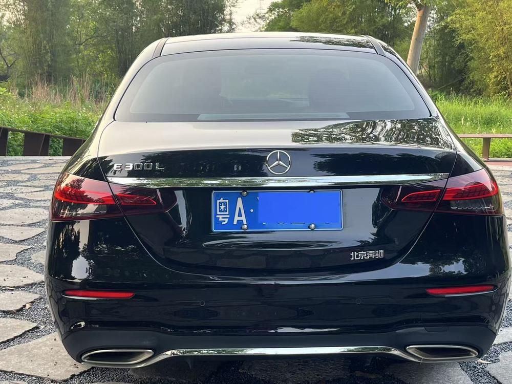 Mercedes-Benz Mercedes-Benz E-Class