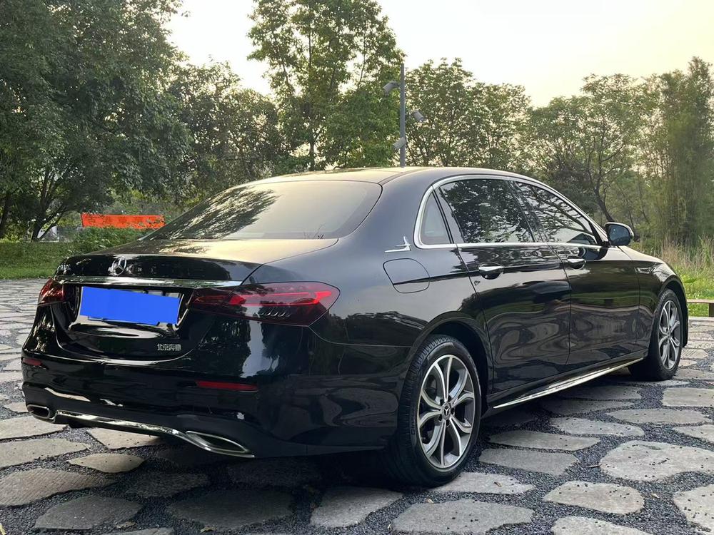 Mercedes-Benz Mercedes-Benz E-Class