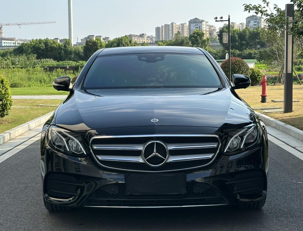 Mercedes-Benz Mercedes-Benz E-Class