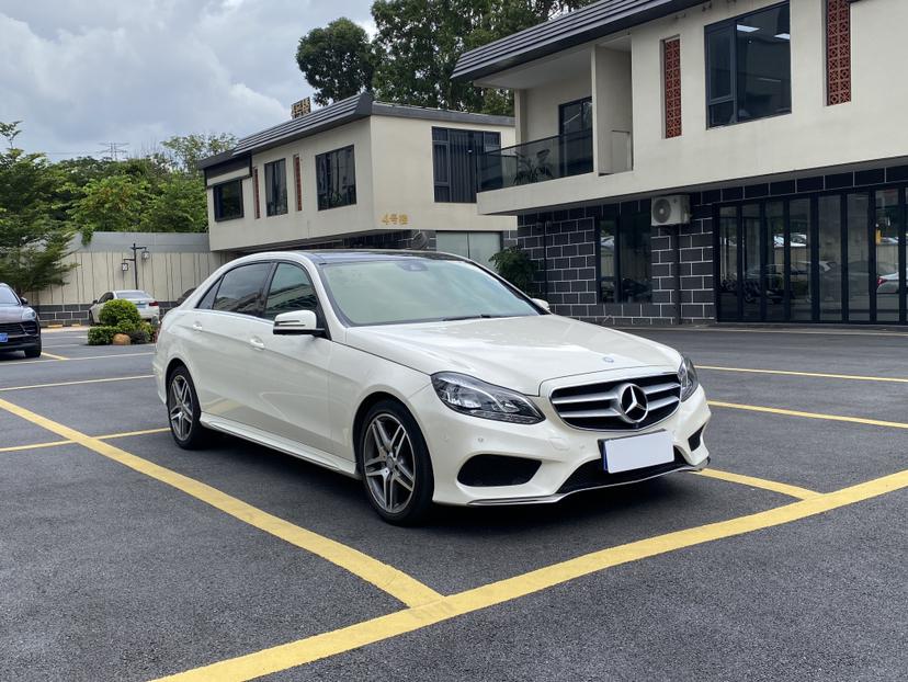 Mercedes-Benz Mercedes-Benz E-Class