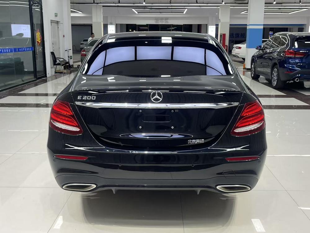Mercedes-Benz Mercedes-Benz E-Class