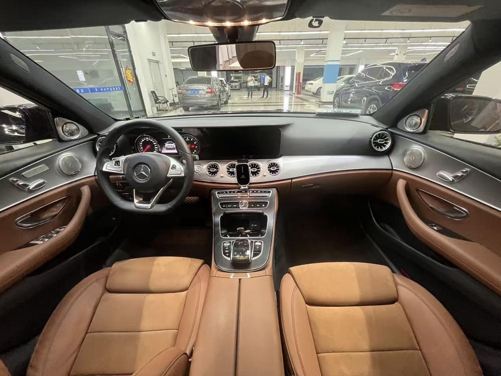Mercedes-Benz Mercedes-Benz E-Class
