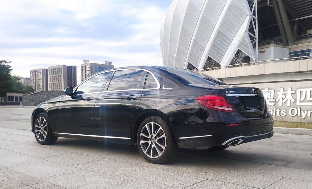 Mercedes-Benz Mercedes-Benz E-Class