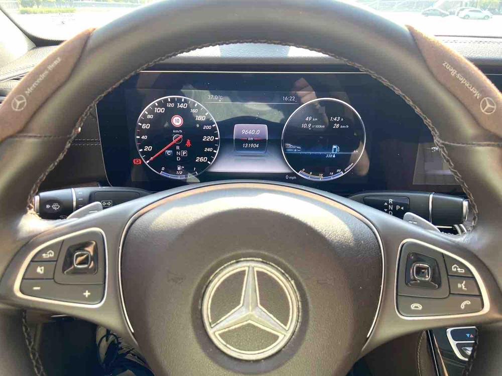 Mercedes-Benz Mercedes-Benz E-Class