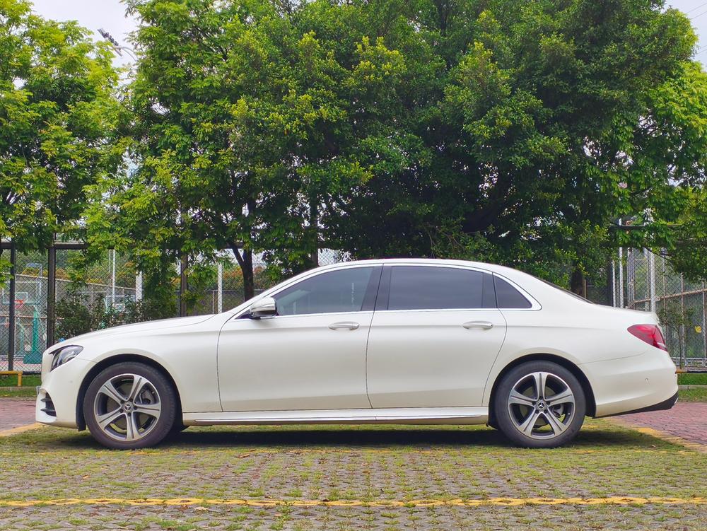 Mercedes-Benz Mercedes-Benz E-Class
