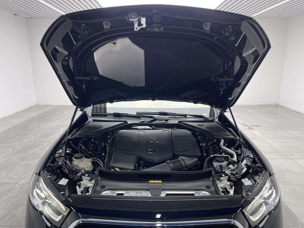 Mercedes-Benz Mercedes-Benz E-Class