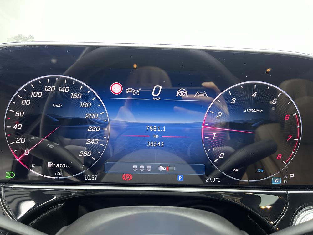 Mercedes-Benz Mercedes-Benz E-Class