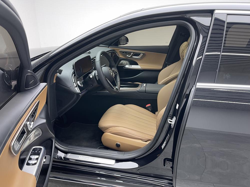 Mercedes-Benz Mercedes-Benz E-Class