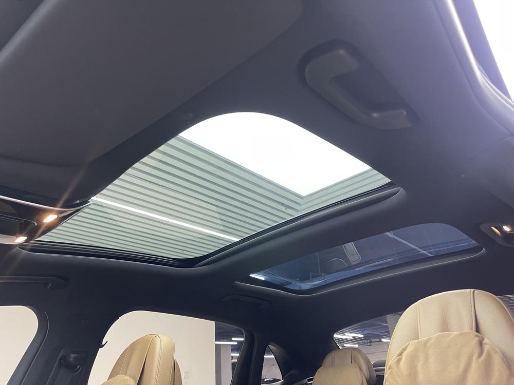 Mercedes-Benz Mercedes-Benz E-Class