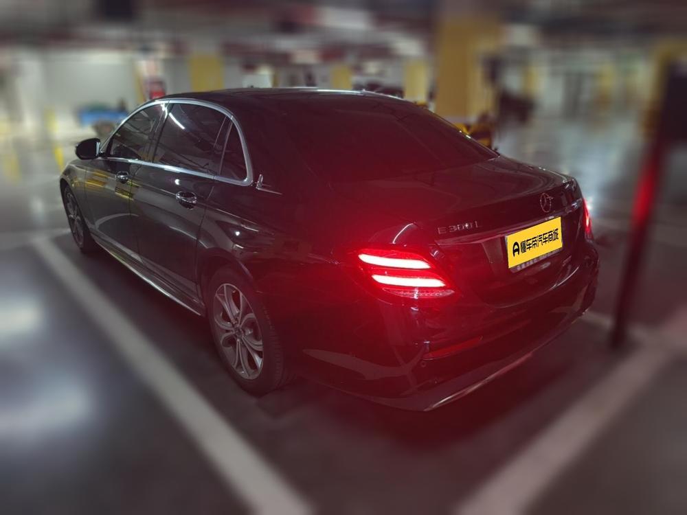Mercedes-Benz Mercedes-Benz E-Class