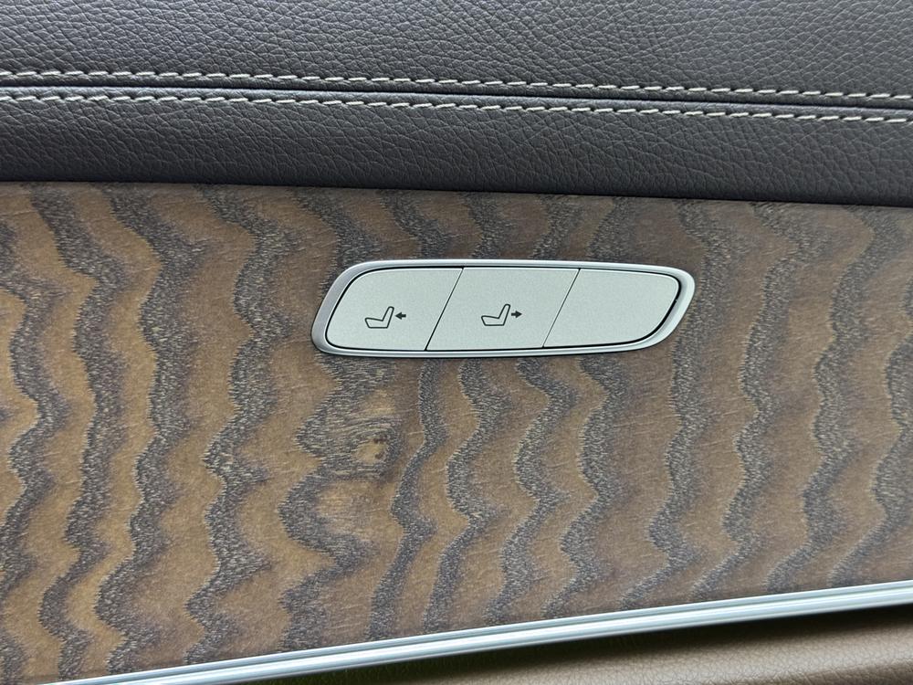 Mercedes-Benz Mercedes-Benz E-Class