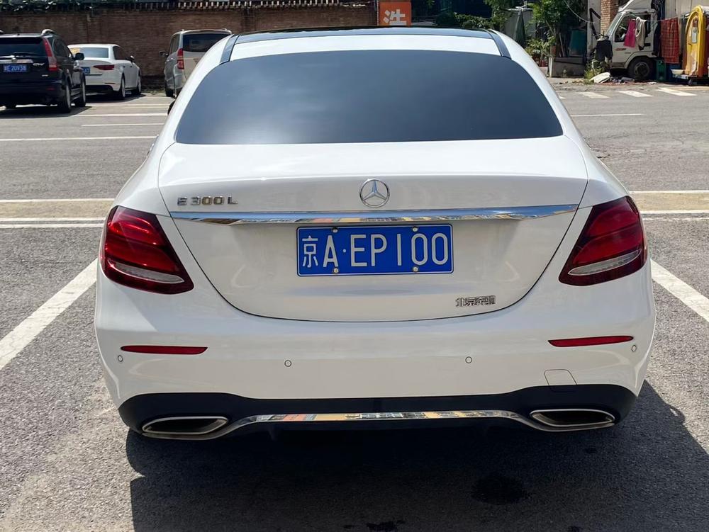 Mercedes-Benz Mercedes-Benz E-Class