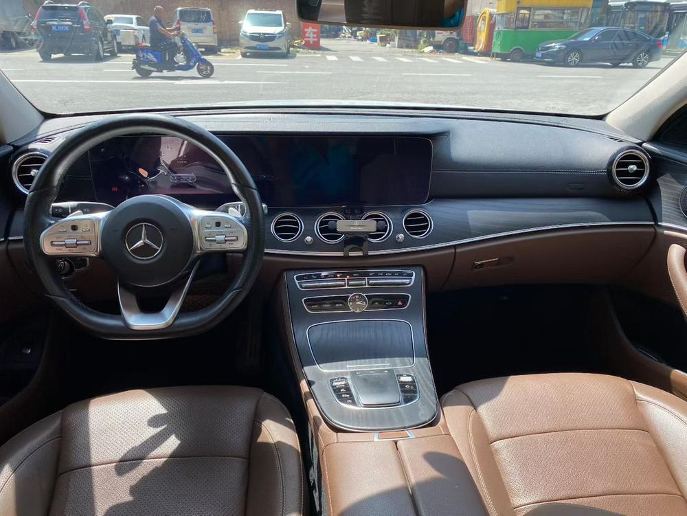 Mercedes-Benz Mercedes-Benz E-Class