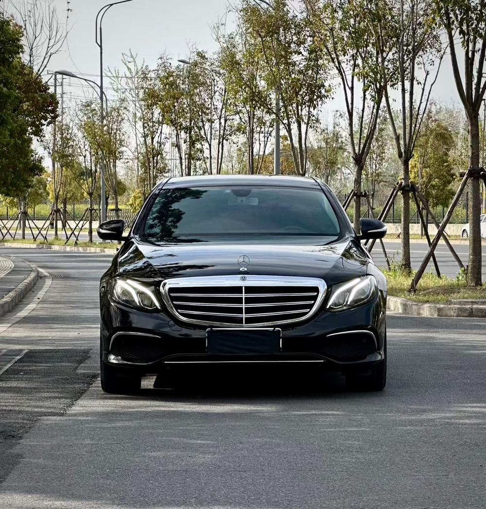 Mercedes-Benz Mercedes-Benz E-Class
