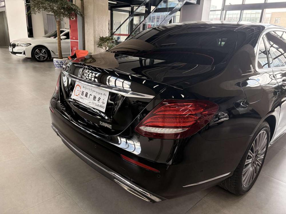 Mercedes-Benz Mercedes-Benz E-Class