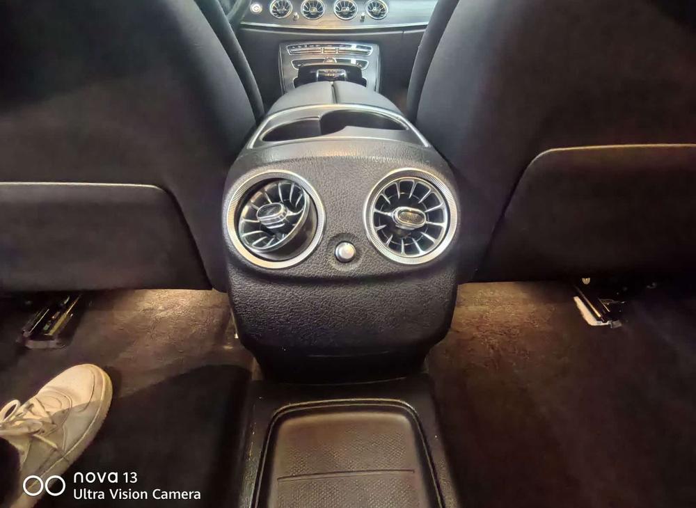 Mercedes-Benz Mercedes-Benz E-Class