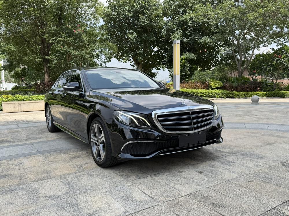 Mercedes-Benz Mercedes-Benz E-Class