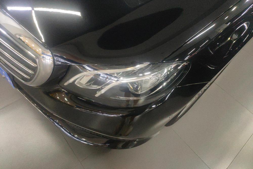 Mercedes-Benz Mercedes-Benz E-Class