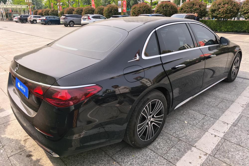 Mercedes-Benz Mercedes-Benz E-Class