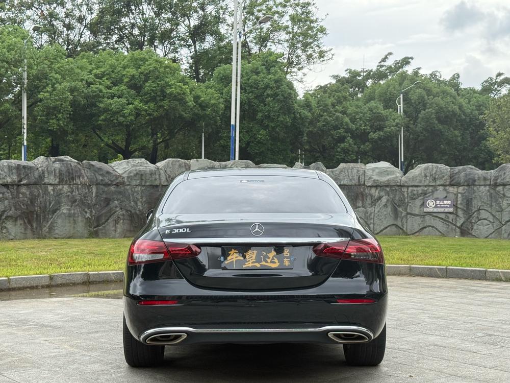 Mercedes-Benz Mercedes-Benz E-Class