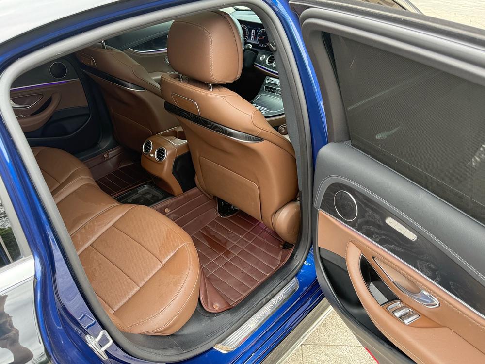 Mercedes-Benz Mercedes-Benz E-Class
