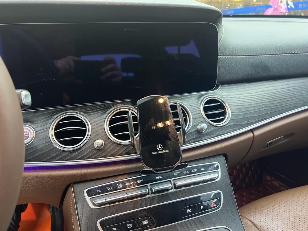 Mercedes-Benz Mercedes-Benz E-Class