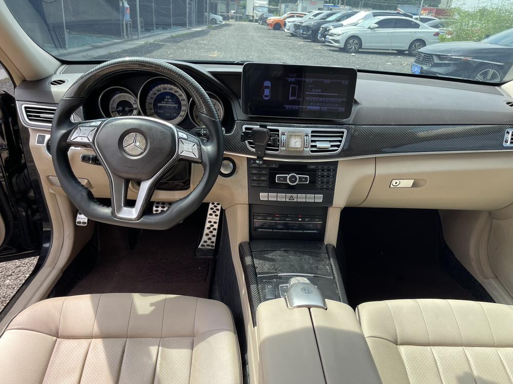 Mercedes-Benz Mercedes-Benz E-Class