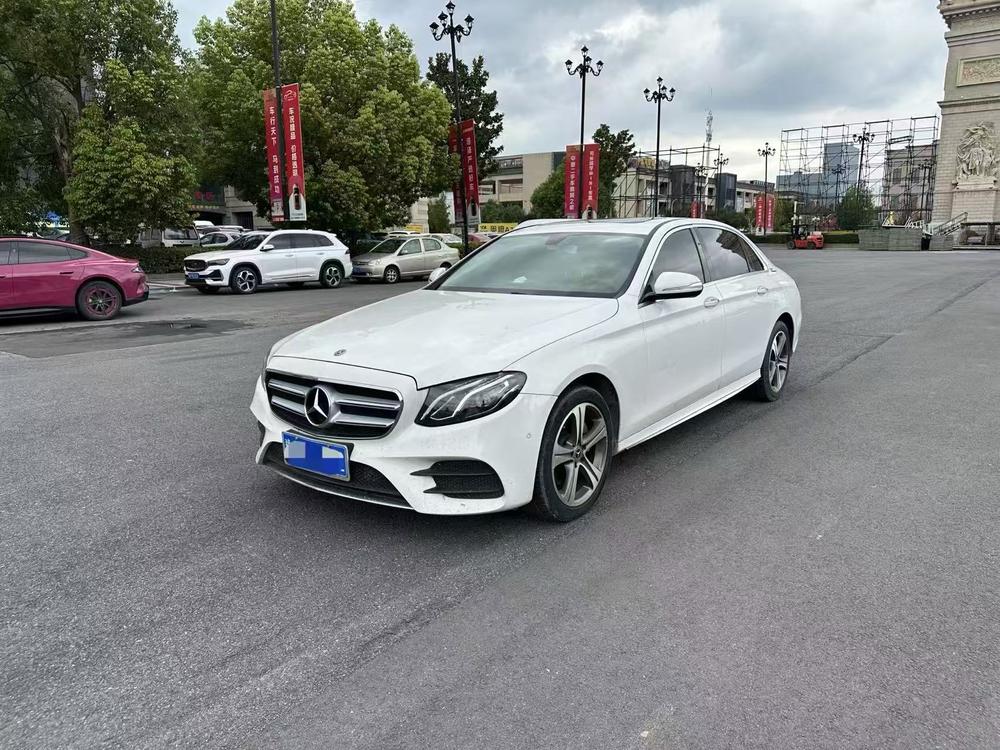 Mercedes-Benz Mercedes-Benz E-Class