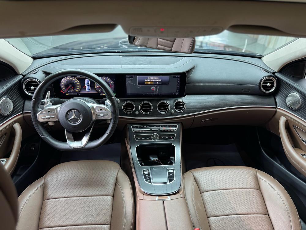 Mercedes-Benz Mercedes-Benz E-Class