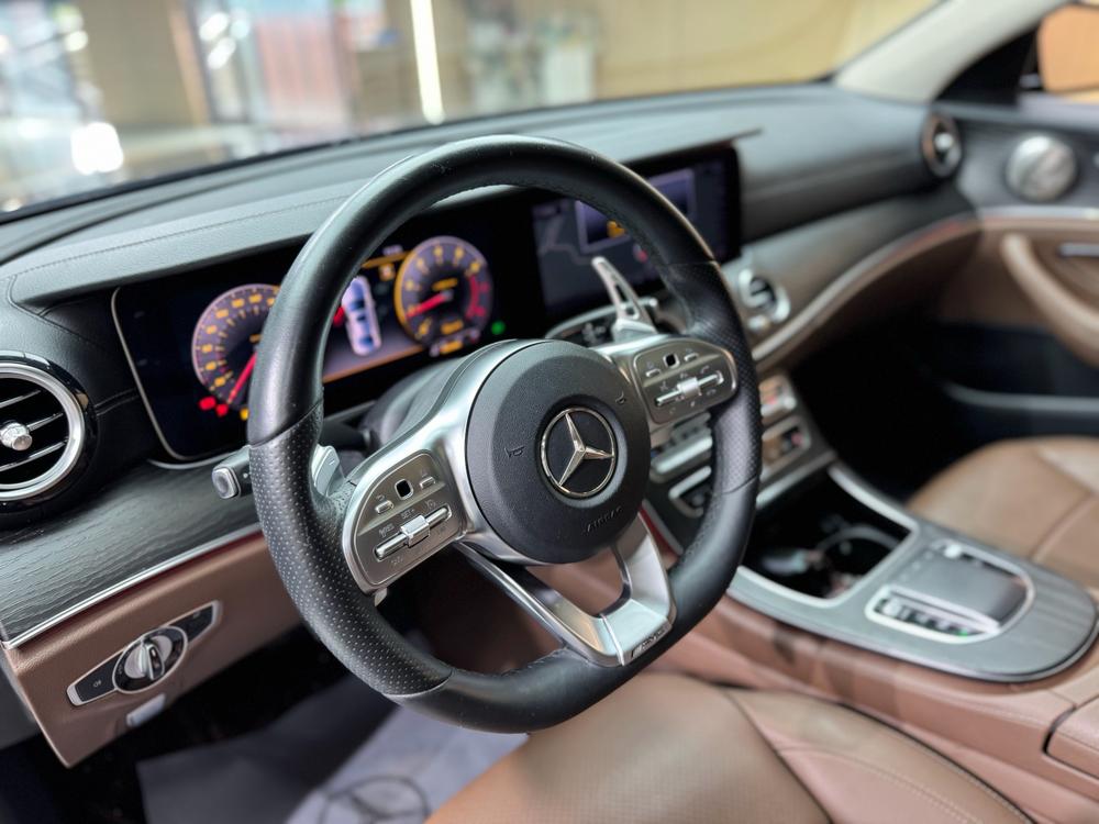 Mercedes-Benz Mercedes-Benz E-Class