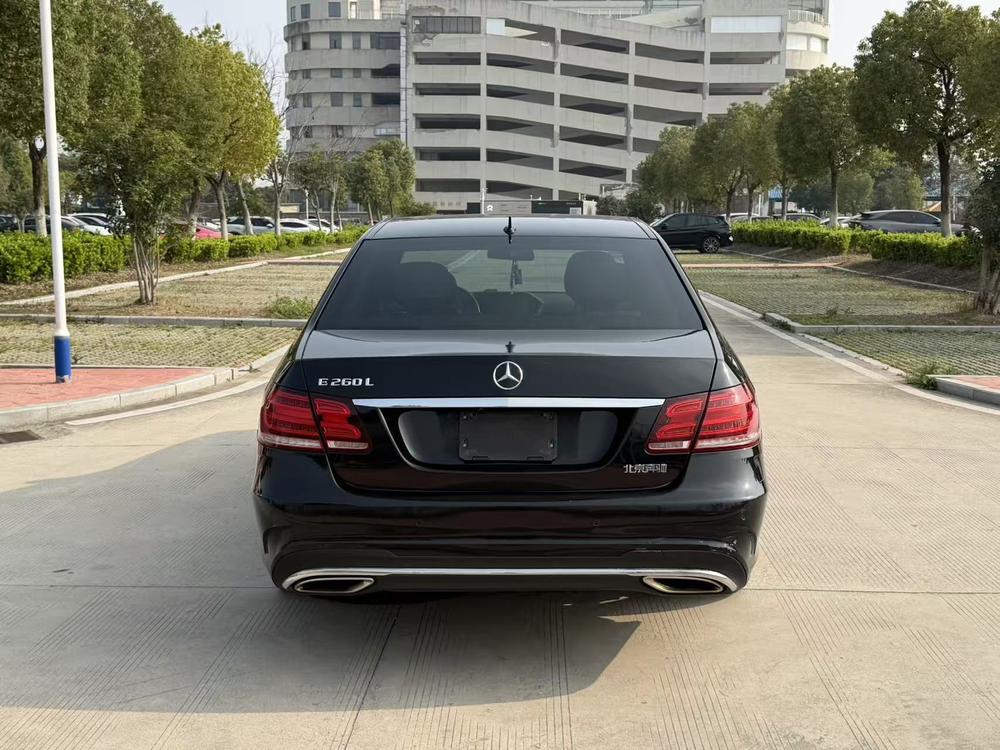 Mercedes-Benz Mercedes-Benz E-Class
