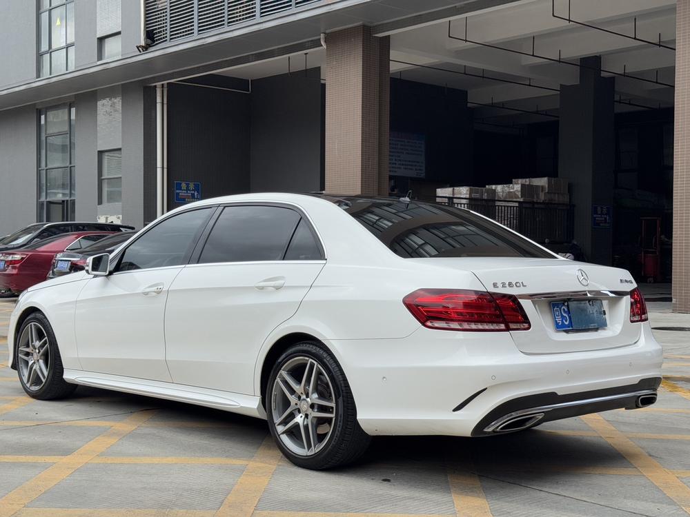 Mercedes-Benz Mercedes-Benz E-Class