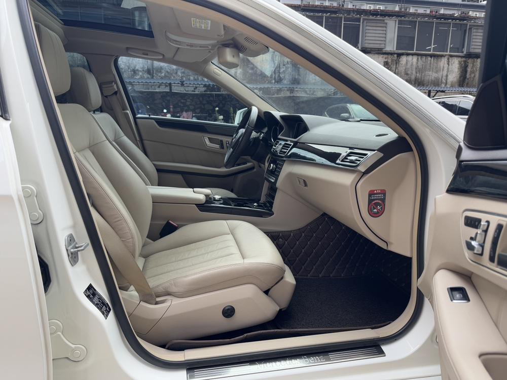 Mercedes-Benz Mercedes-Benz E-Class