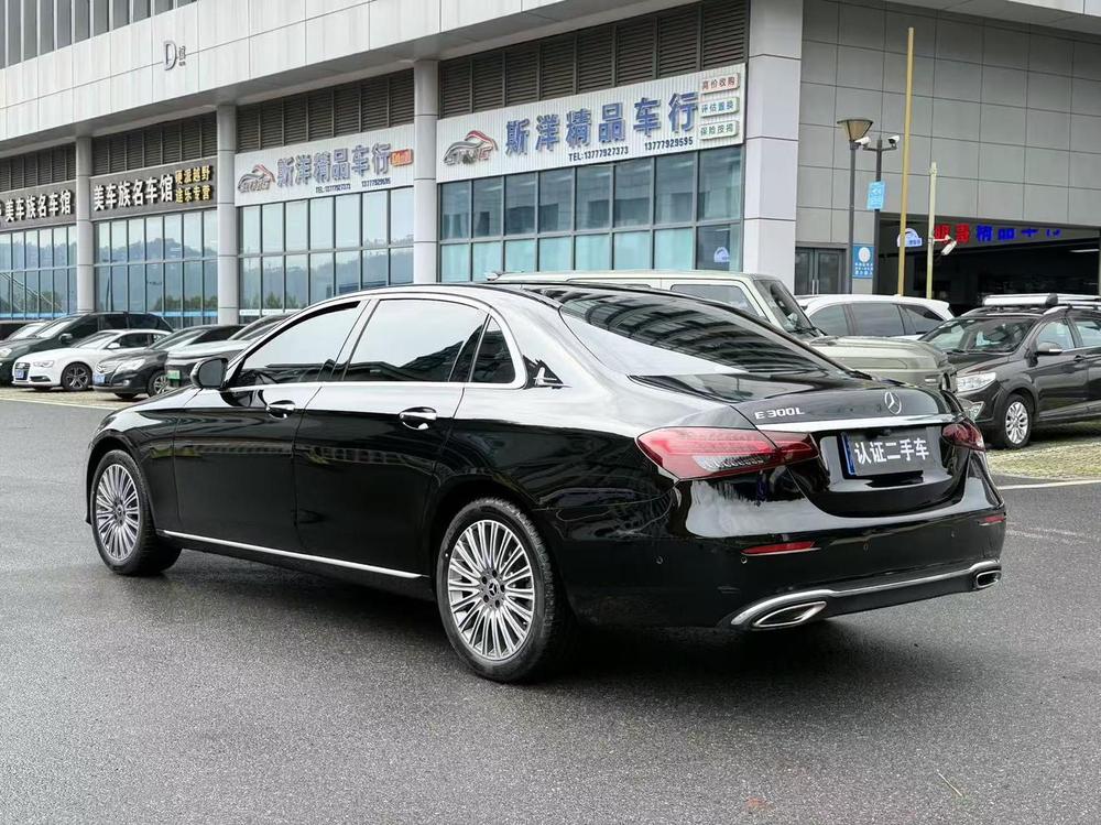 Mercedes-Benz Mercedes-Benz E-Class