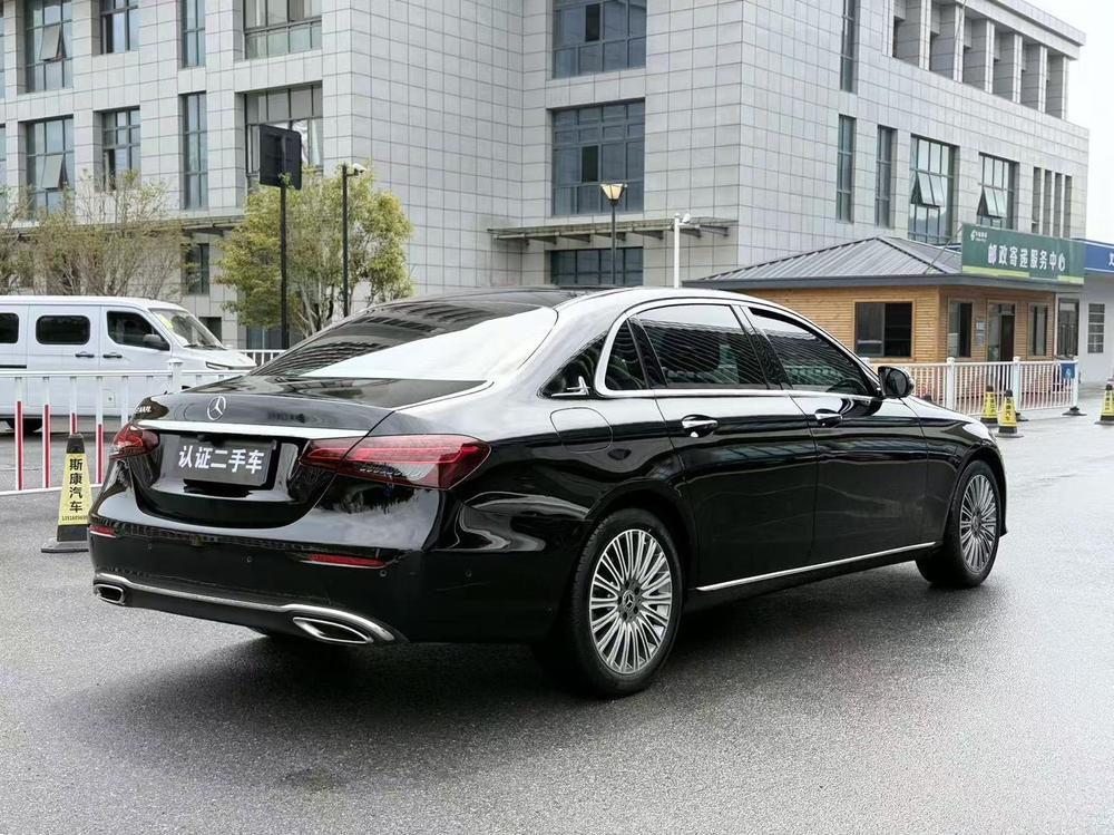 Mercedes-Benz Mercedes-Benz E-Class