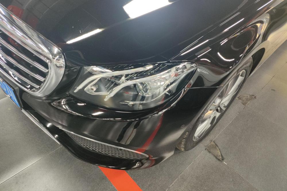 Mercedes-Benz Mercedes-Benz E-Class