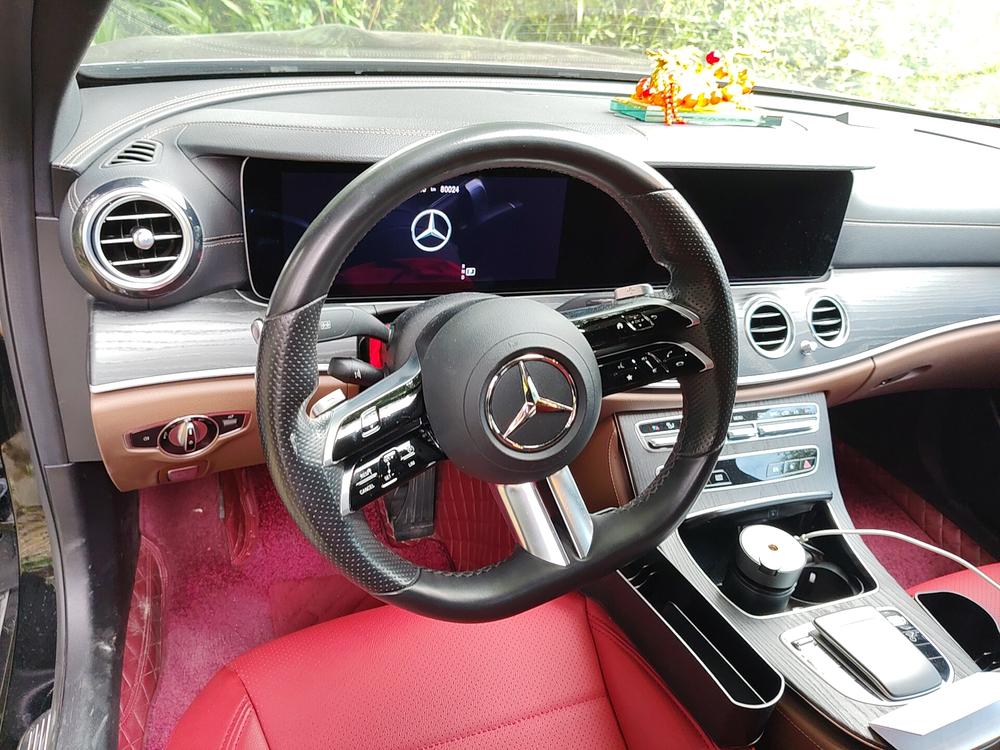 Mercedes-Benz Mercedes-Benz E-Class
